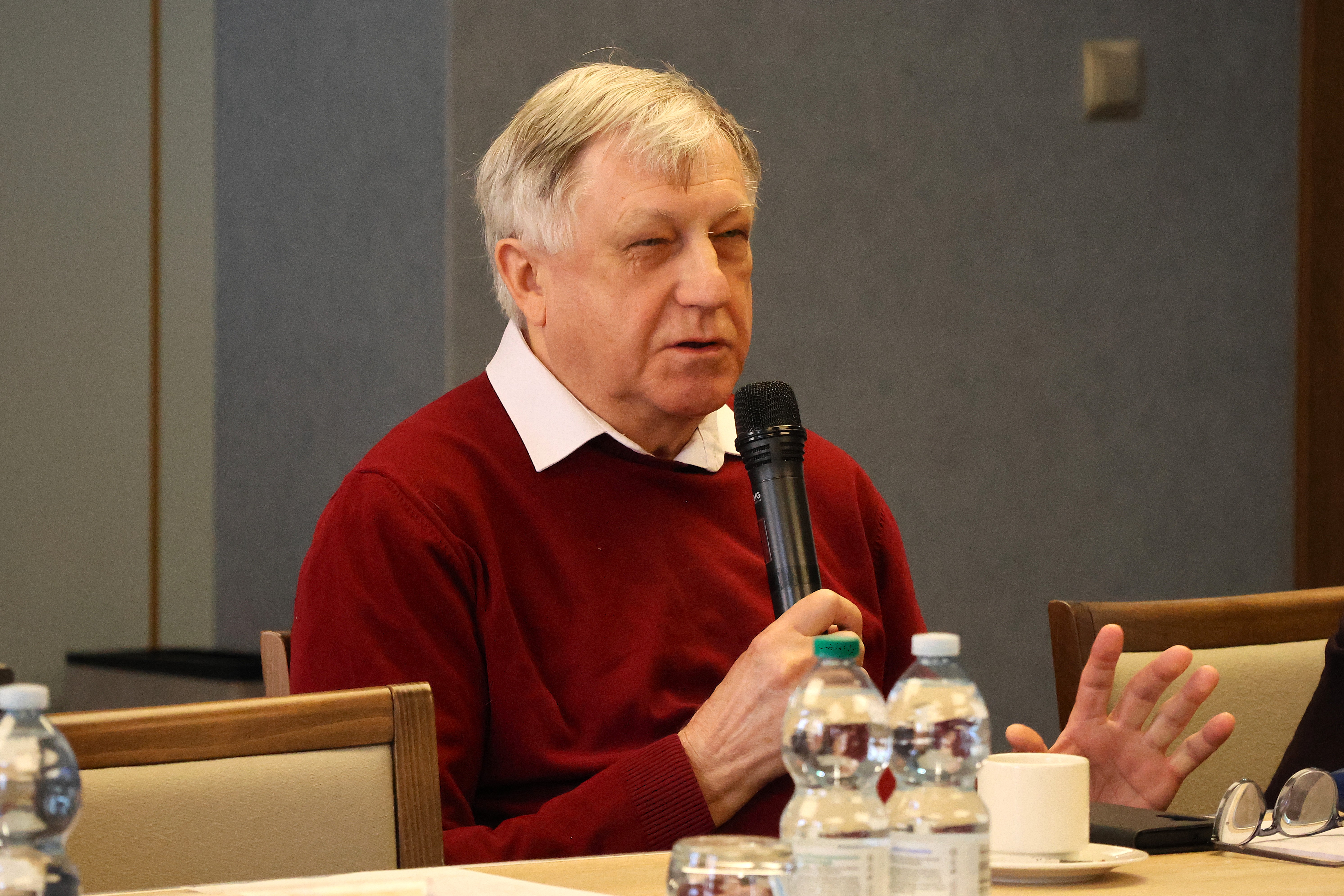 Andrzej Gamian (Instytut Immunologii i Terapii Doświadczalnej PAN) podczas wypowiedzi na spotkaniu